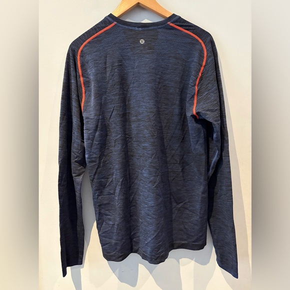 Lululemon Metal Vent Tech Long Sleeve - Picture 3 of 5